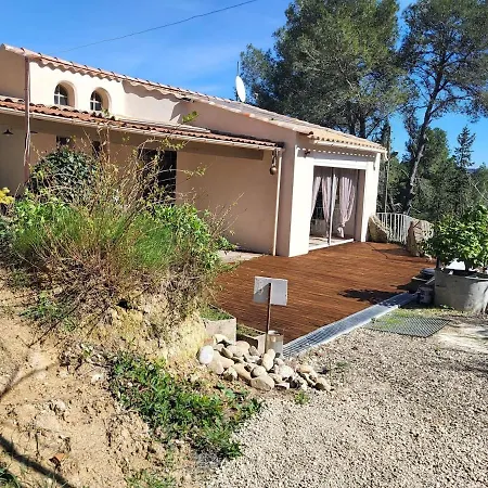 Сasa de vacaciones Les Salines De Réals - Au Cœur De La Garrigue, Idéal Pour Pause Tranquille